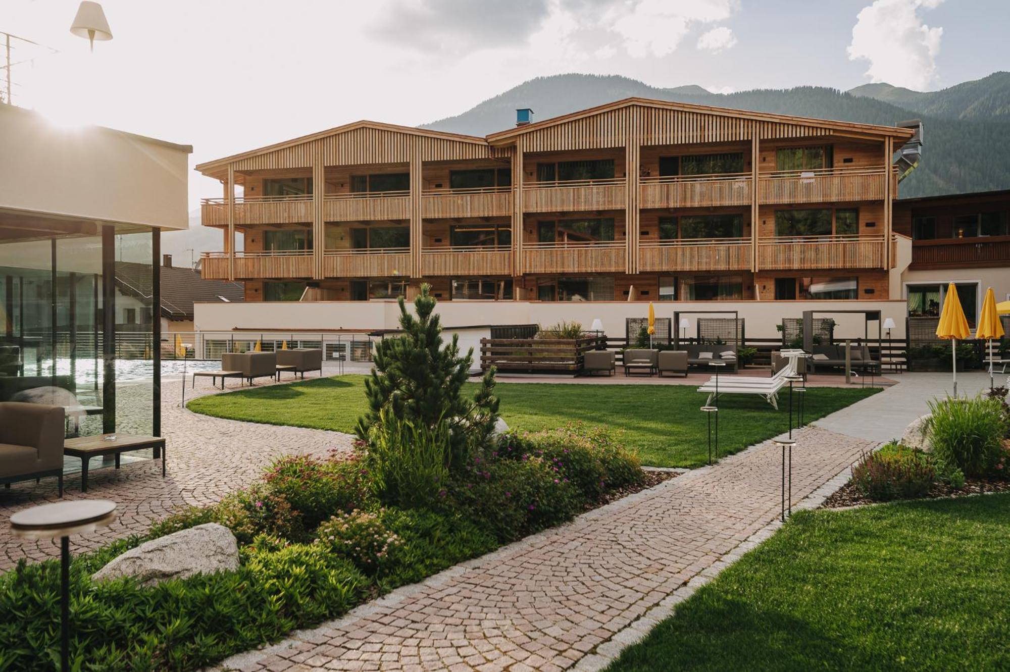 Alpine Nature Hotel Stoll Planca di Sopra ภายนอก รูปภาพ